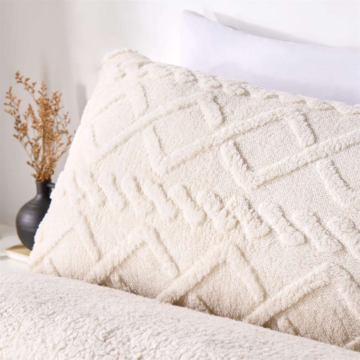 OHS Cable Knit Teddy Fleece Reversible Coverless 10.5 Tog Duvet Bedding Set