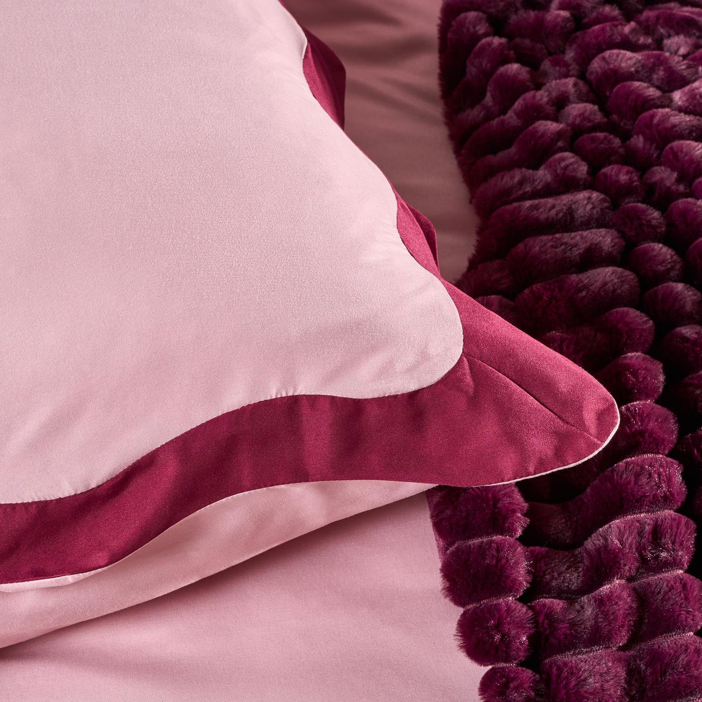 OHS Wavy Edge Bedding Set Microfibre Contrast Duvet Cover with Pillowcase
