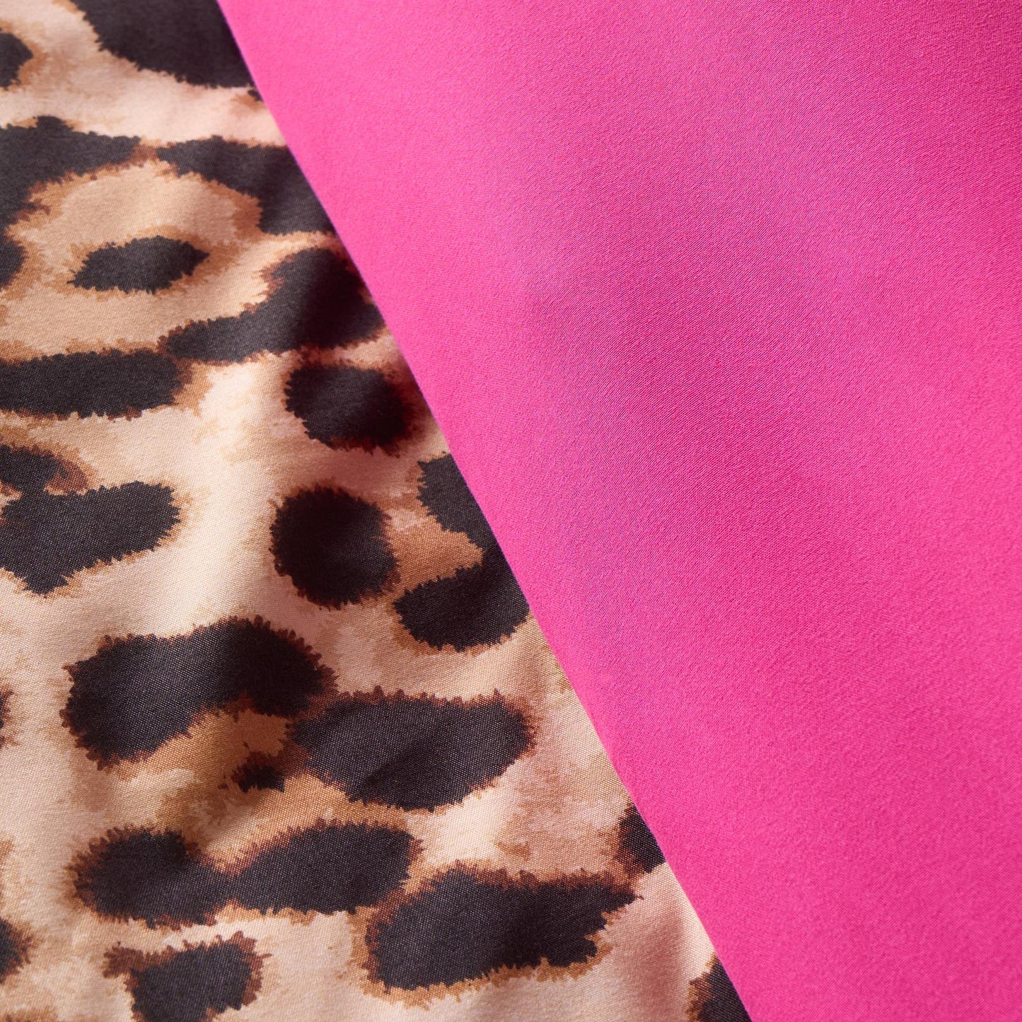 OHS Leopard Reversible Duvet Cover Microfibre Bedding Set with Pillowcase
