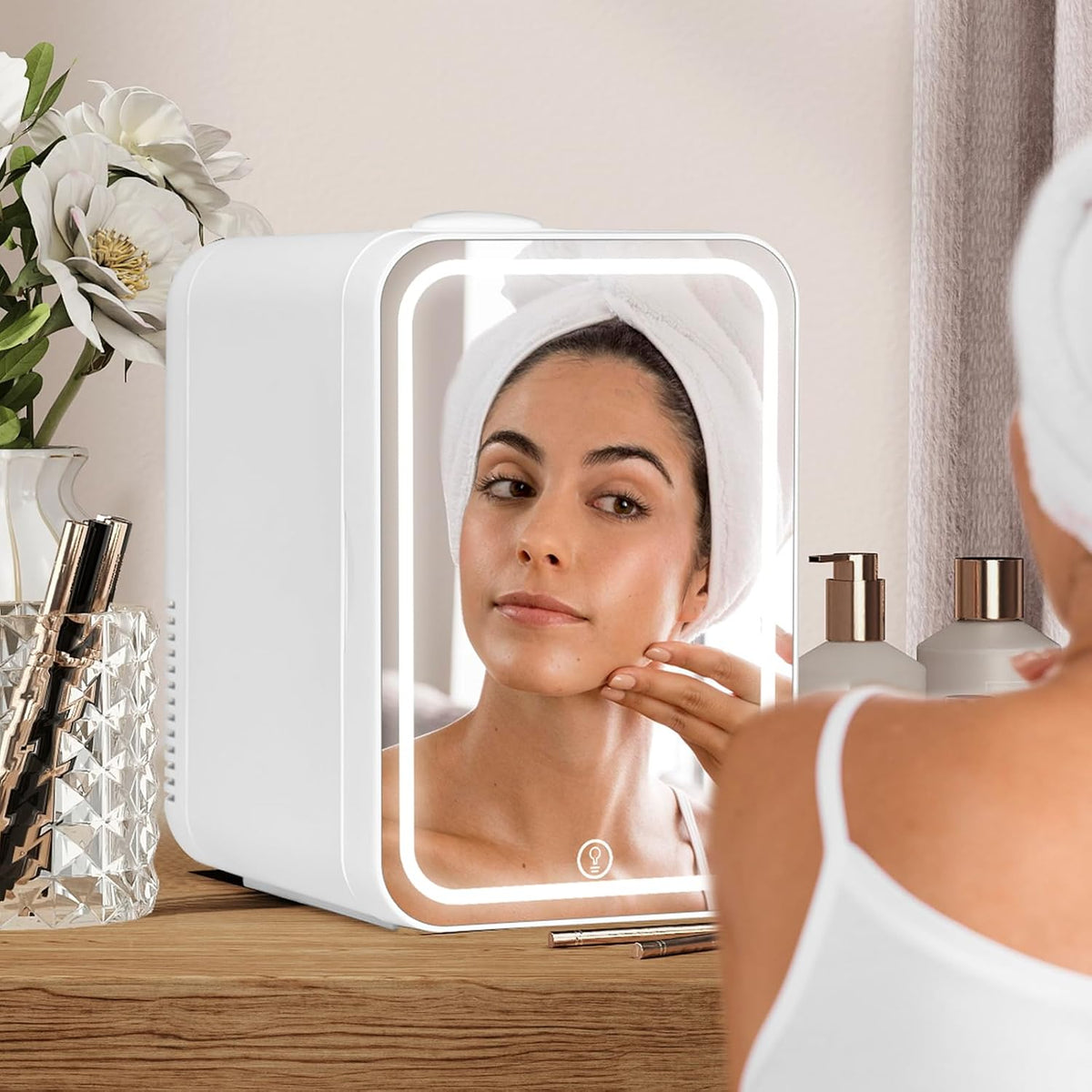ARTETHYS Mini Fridge for Bedrooms, 8L Skincare Fridge with LED Mirror