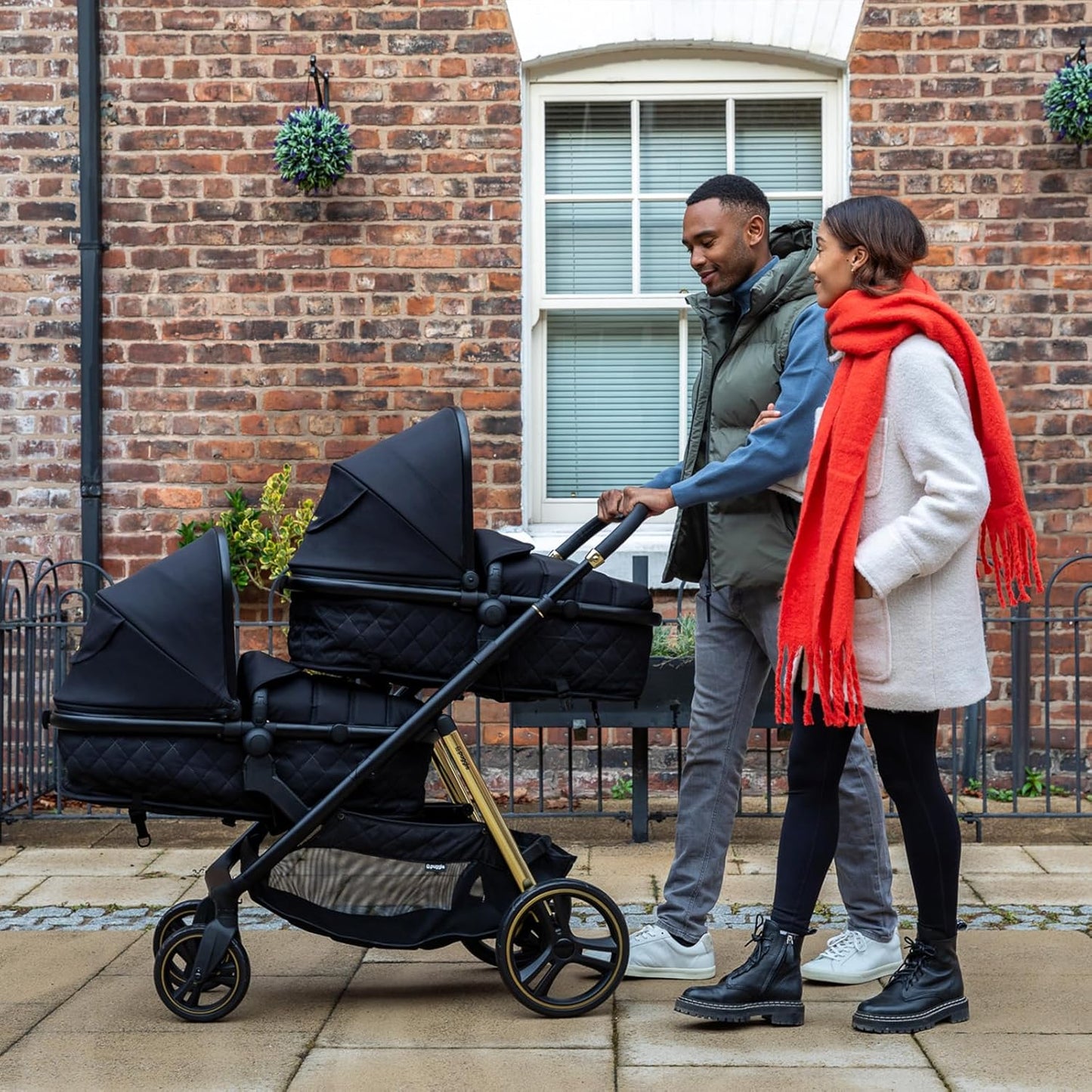 Puggle Memphis 2-in-1 Duo with Adaptors & Rain Covers - Midnight Black