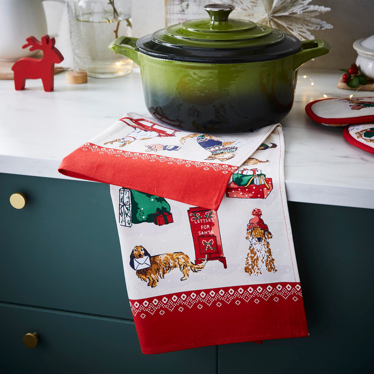 Ulster Weavers - The Twelve Days of Christmas Tea Towel (74 x 48cm) - 100% Cotton - Washable - Christmas Calendar Dish Cloths/Dish Towel - Christmas Countdown Tea Towel - Kitchen Accessories & Decor