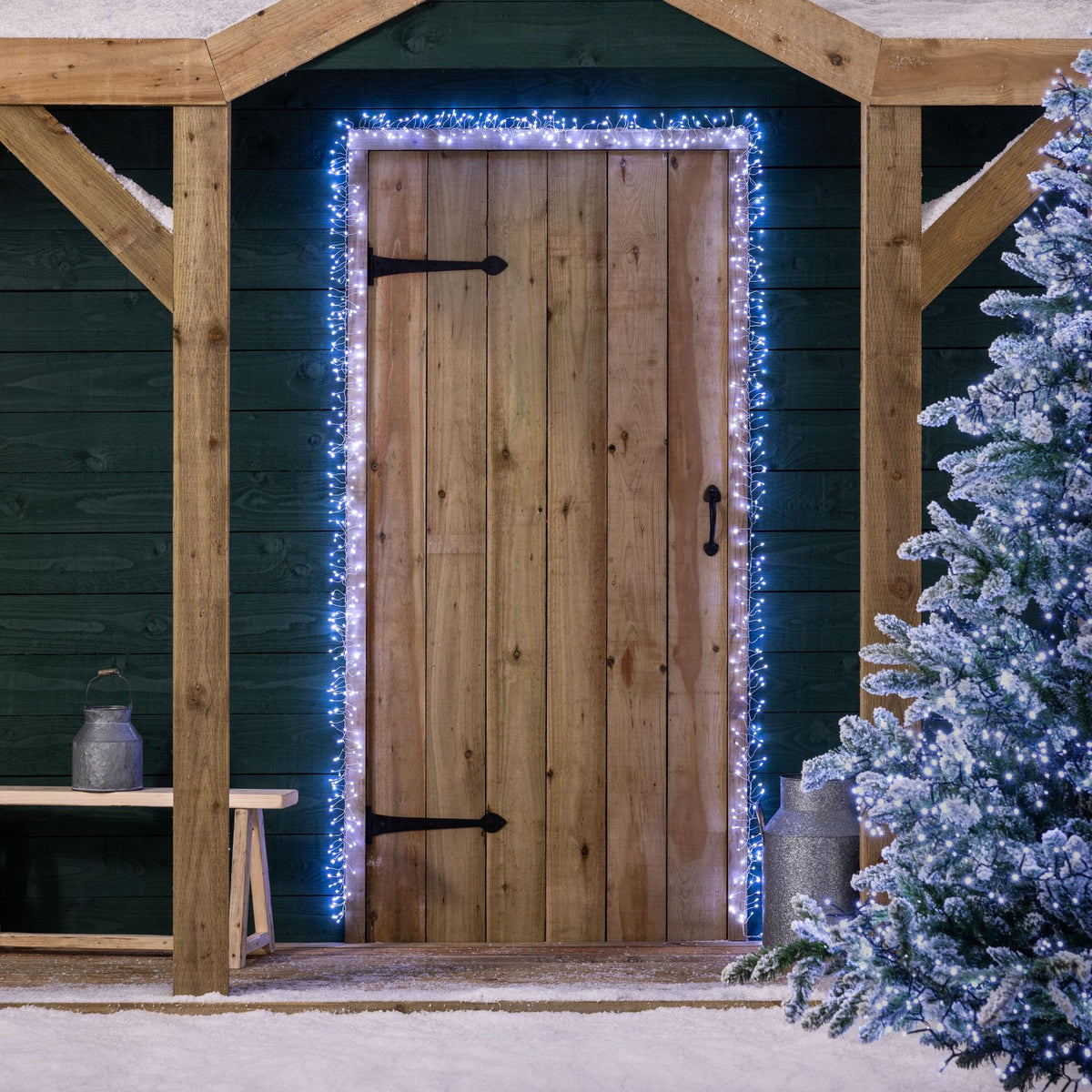 Christow Cluster Light Christmas Door Garland, 800 LEDs, Multi-Coloured