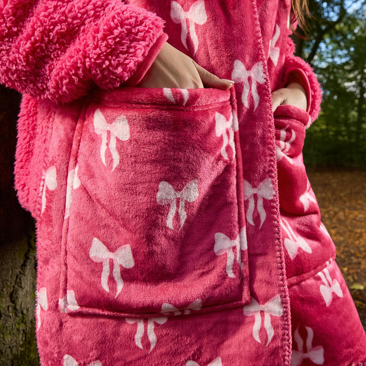 OHS Bows Pocket Scarf Coral Fleece Sherpa Lined Thermal Winter Wrap Hand Warmer