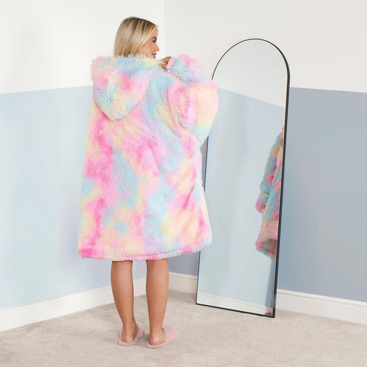 Sienna Fluffy Shaggy Hoodie Blanket Oversize Sherpa Plush Fleece Warm Soft Throw