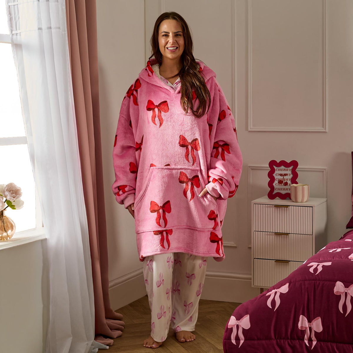OHS Bows Print Hooded Blanket Adult Kids Sherpa Lined Winter Family Hoodie