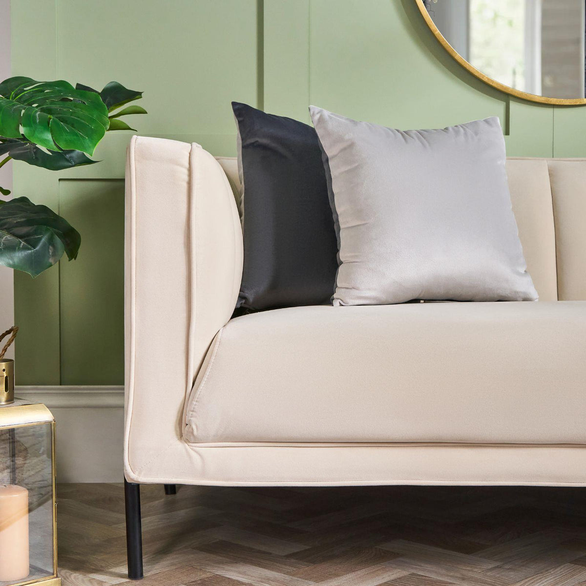 OHS Matte Velvet Cushion Covers Super Soft Luxury Square Pillowcases Multipack