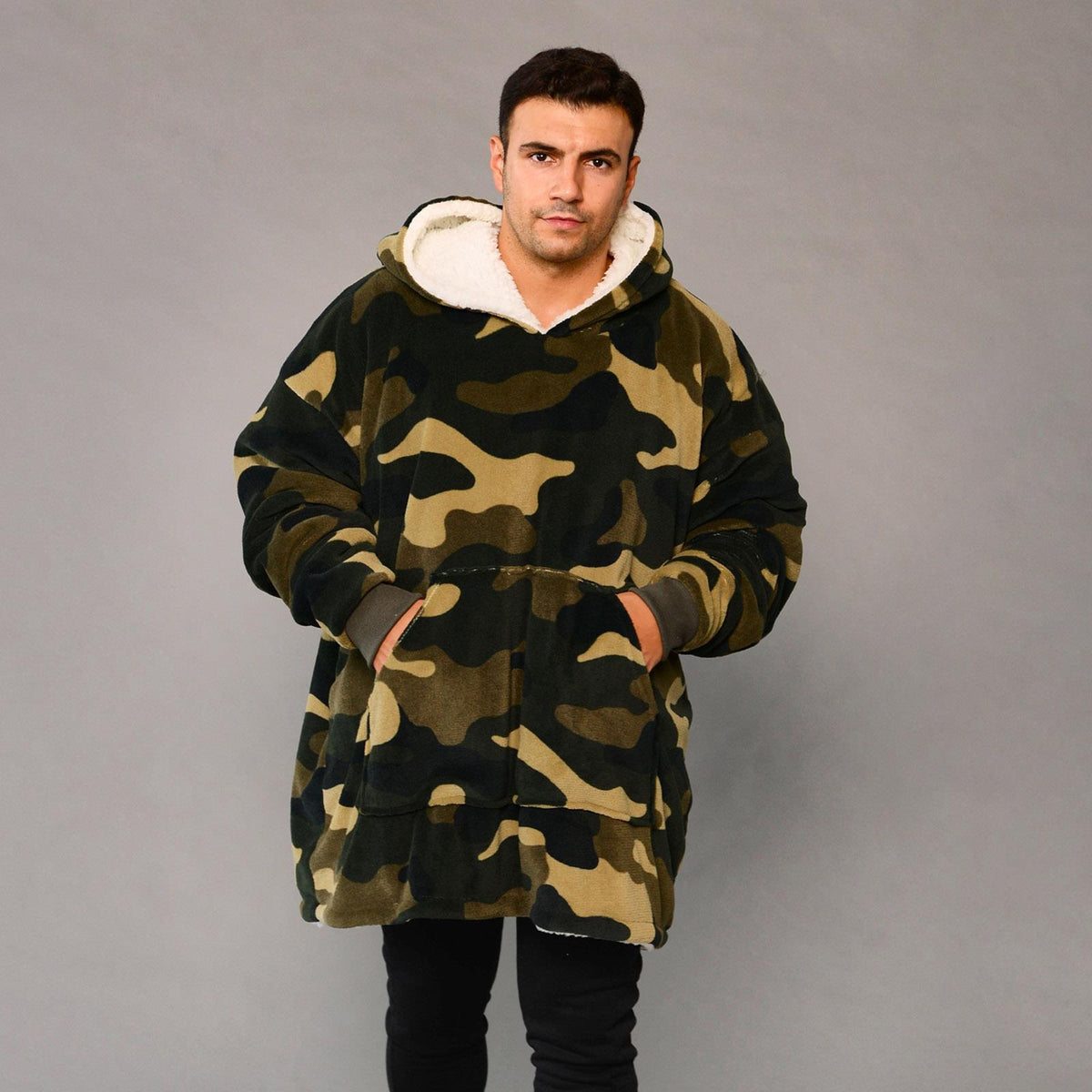Dreamscene Camo Oversized Hoodie Blanket Giant Hiking Wearable Sherpa Sweatshirt