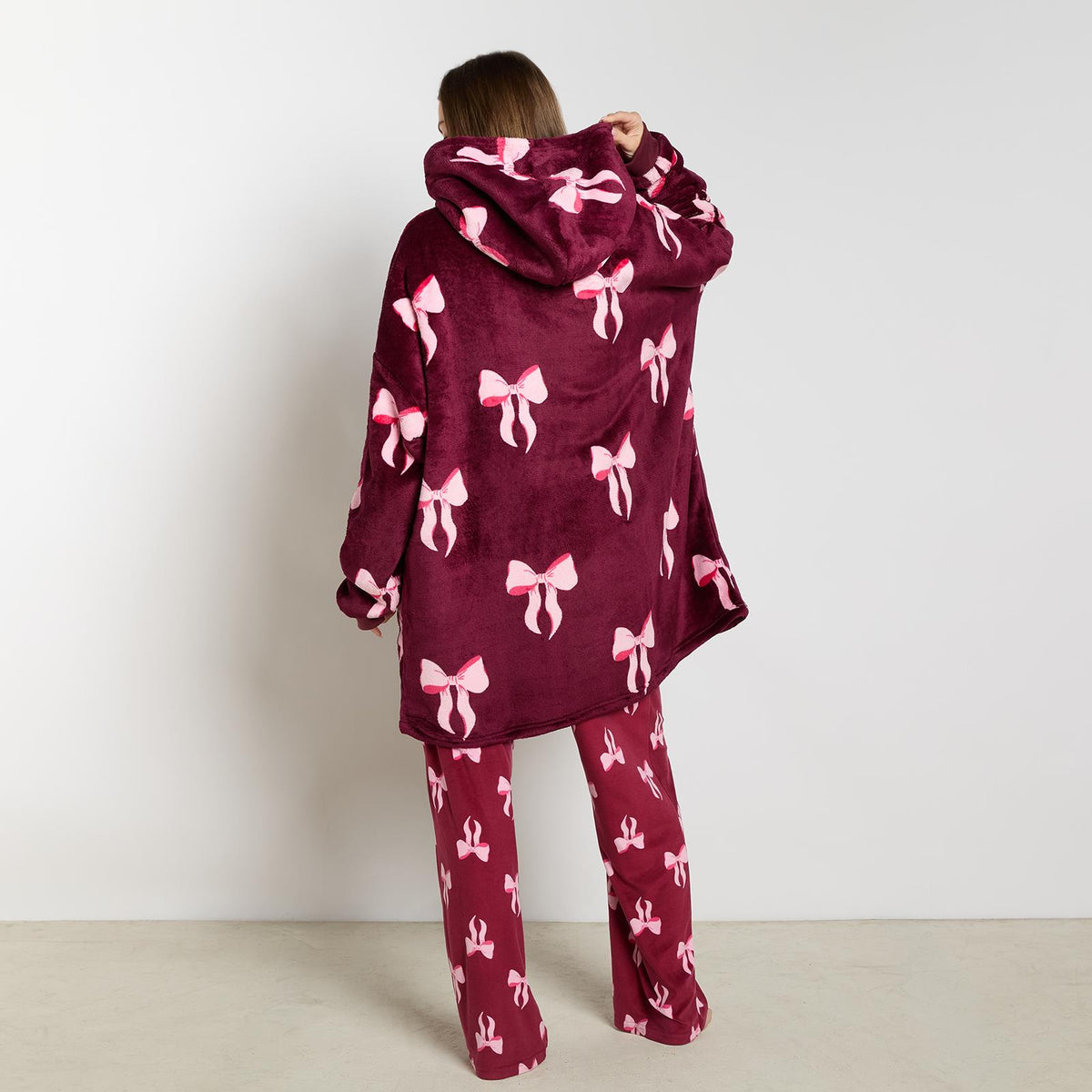 OHS Bows Print Hooded Blanket Adult Kids Sherpa Lined Winter Family Hoodie