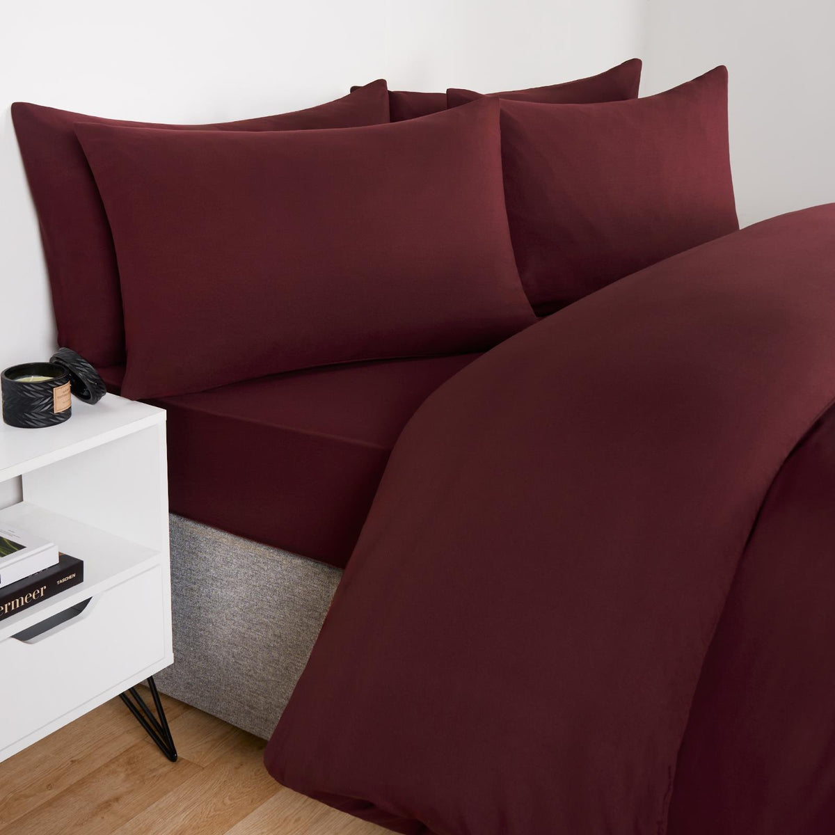 OHS Microfibre Housewife Pillowcases Set 2 Pack Wrinkle Resistant Pillow Covers