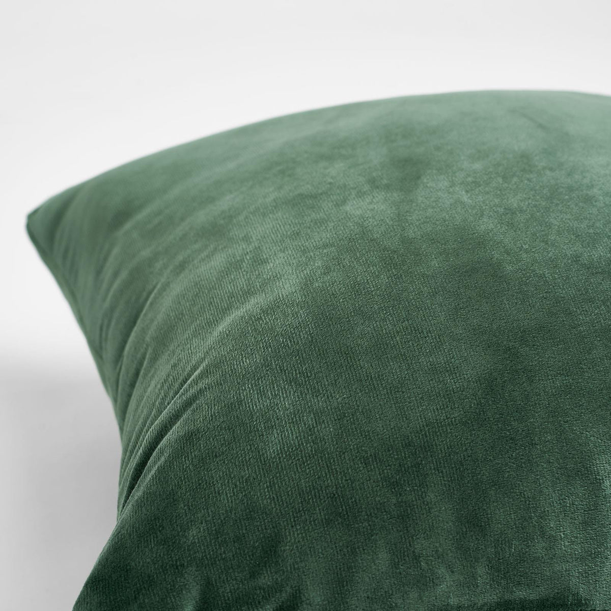 OHS Matte Velvet Cushion Covers Super Soft Luxury Square Pillowcases Multipack
