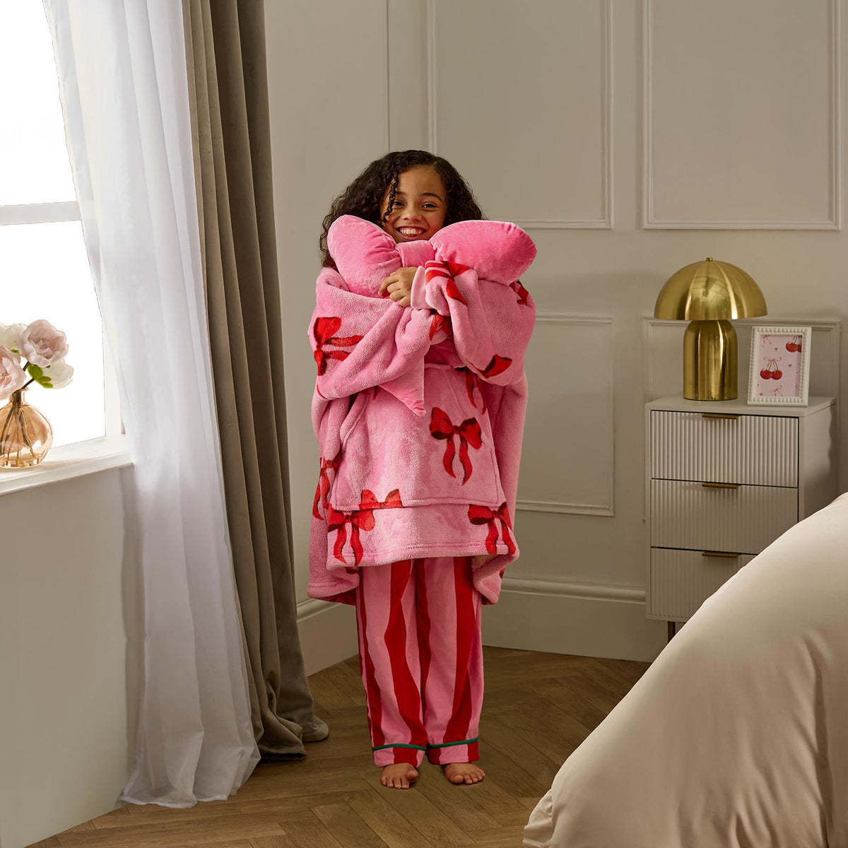 OHS Bows Print Hooded Blanket Adult Kids Sherpa Lined Winter Family Hoodie
