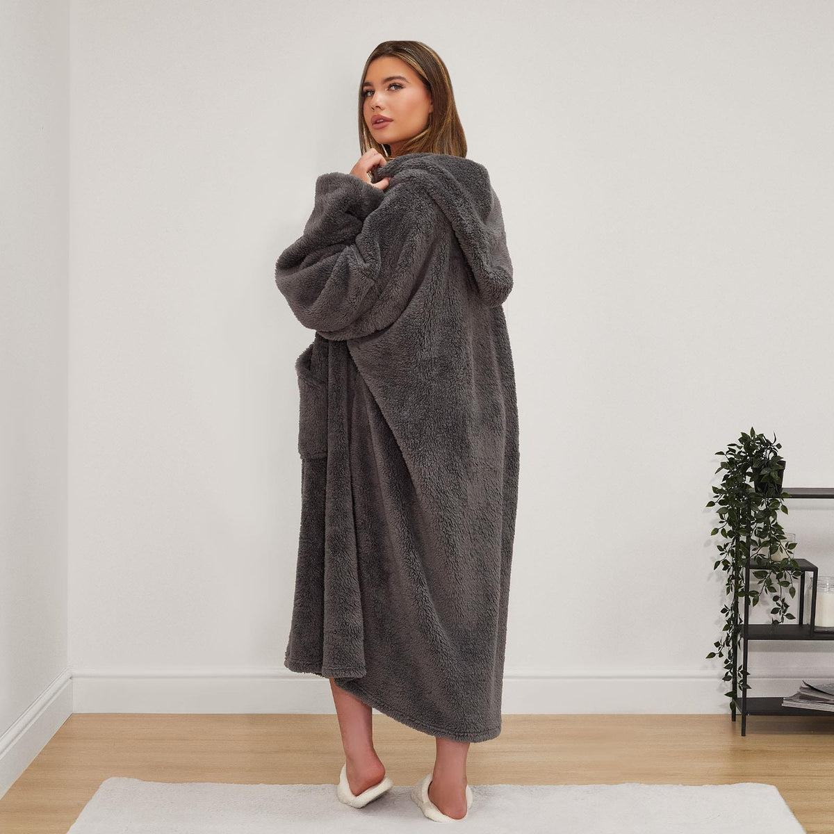 Brentfords Extra Long Blanket Hoodie Oversized Teddy Fleece Sweatshirt Adult NEW