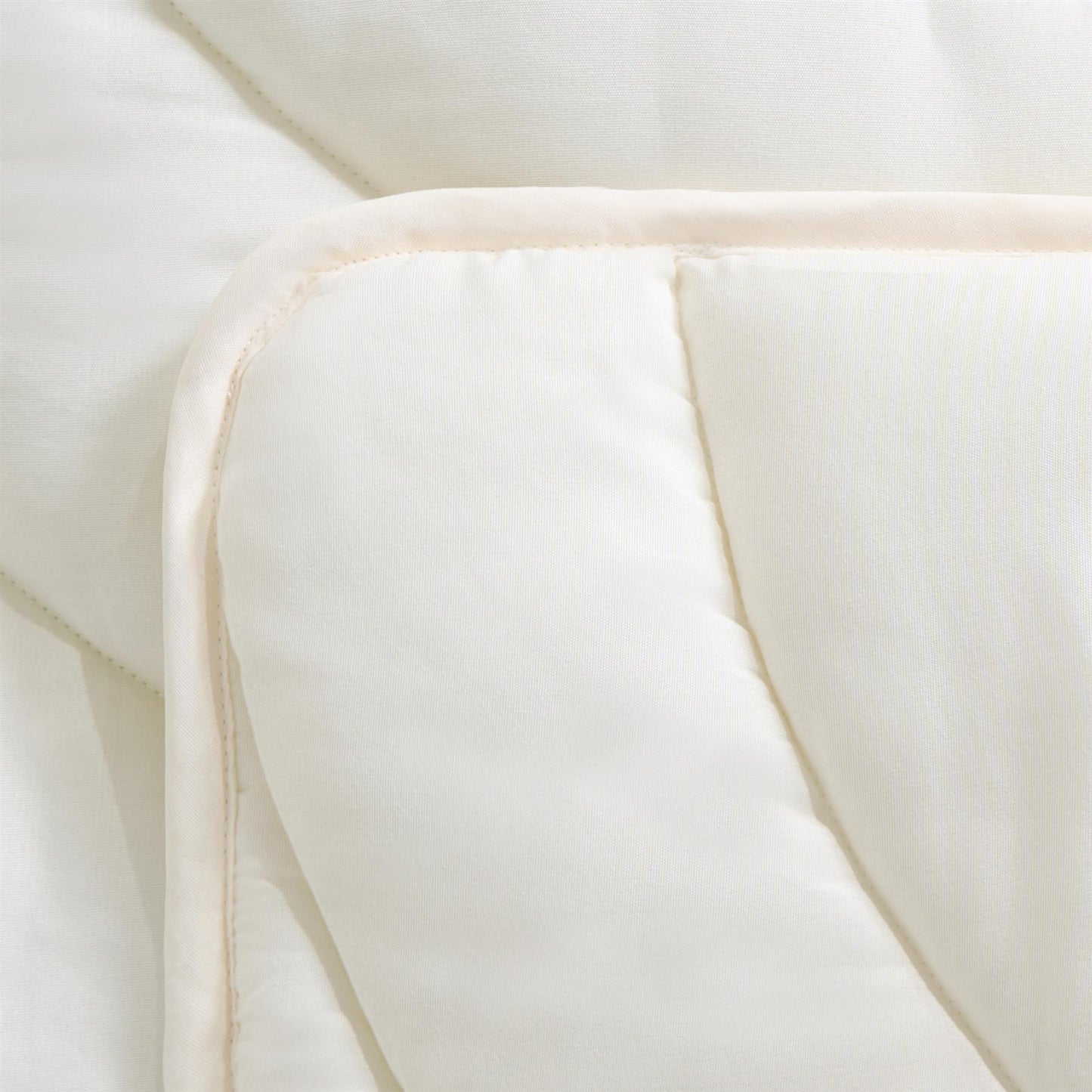 OHS Arches Coverless 7.5 TOG Duvet Quilted Bedding Set with Pillowcase