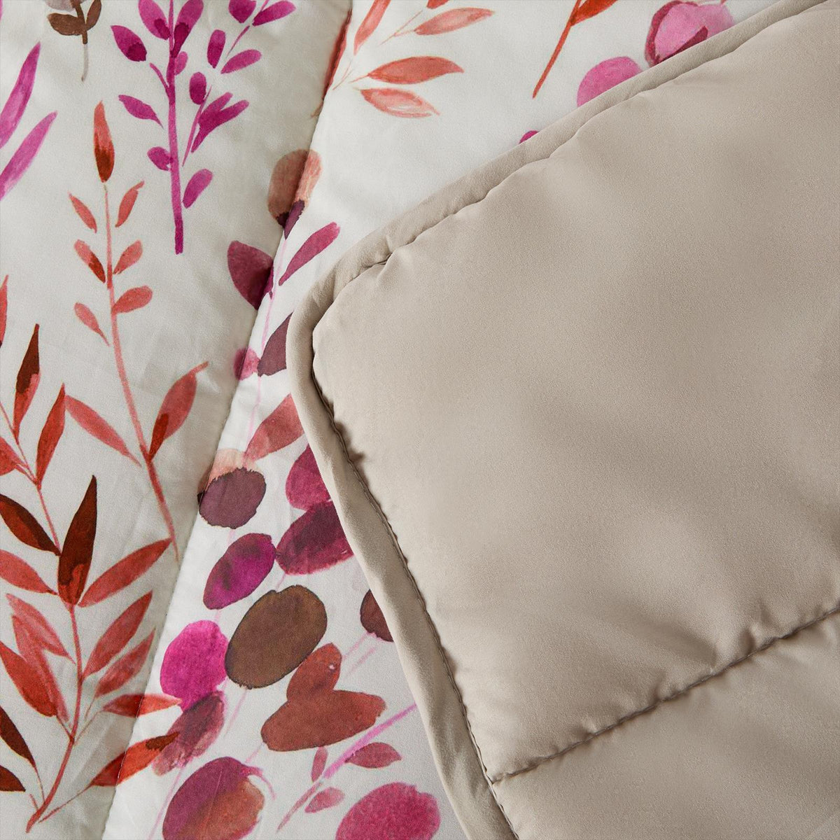 OHS Coverless Duvet & Pillowcase 10.5 Tog Floral Print Bedding Set Easy Care