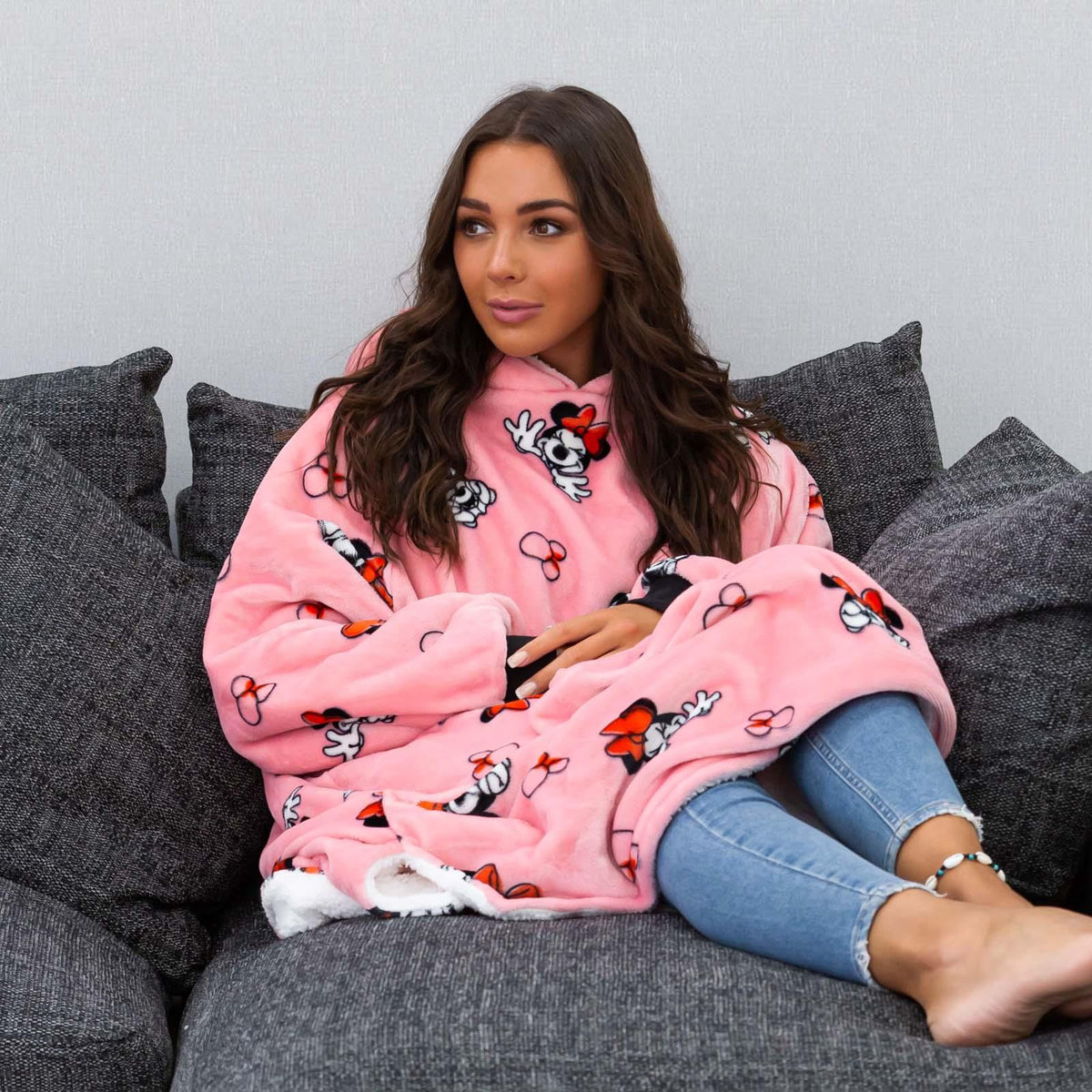 Minnie Mouse Hoodie Blanket Oversized Wearable Soft Sherpa Fleece Throw, Pink