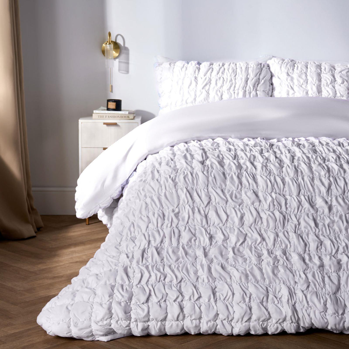 OHS Filled Quilted Seersucker Duvet Cover Bedding Set