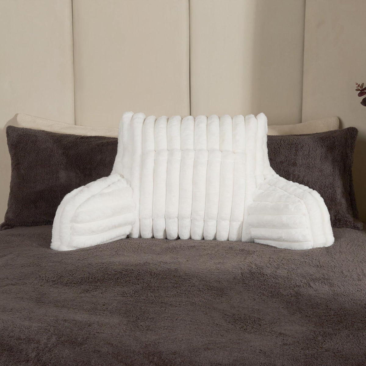 OHS Reading Cuddle Cushion Fleece Heatable Pillow Arms Chair Back Support