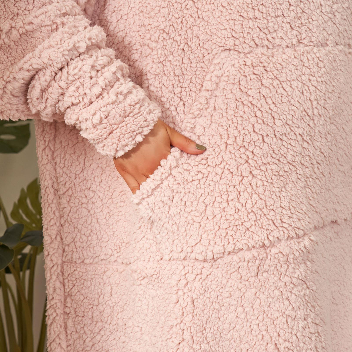 Brentfords Extra Long Blanket Hoodie Oversized Teddy Fleece Sweatshirt Adult NEW