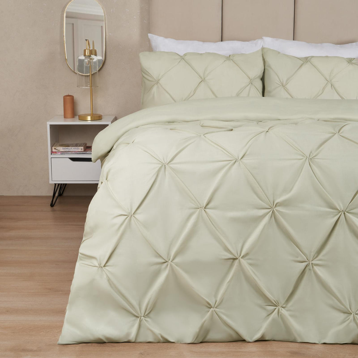 Pintuck Duvet Cover Pillowcase Pleated Polycotton Bedding Set Single Double King