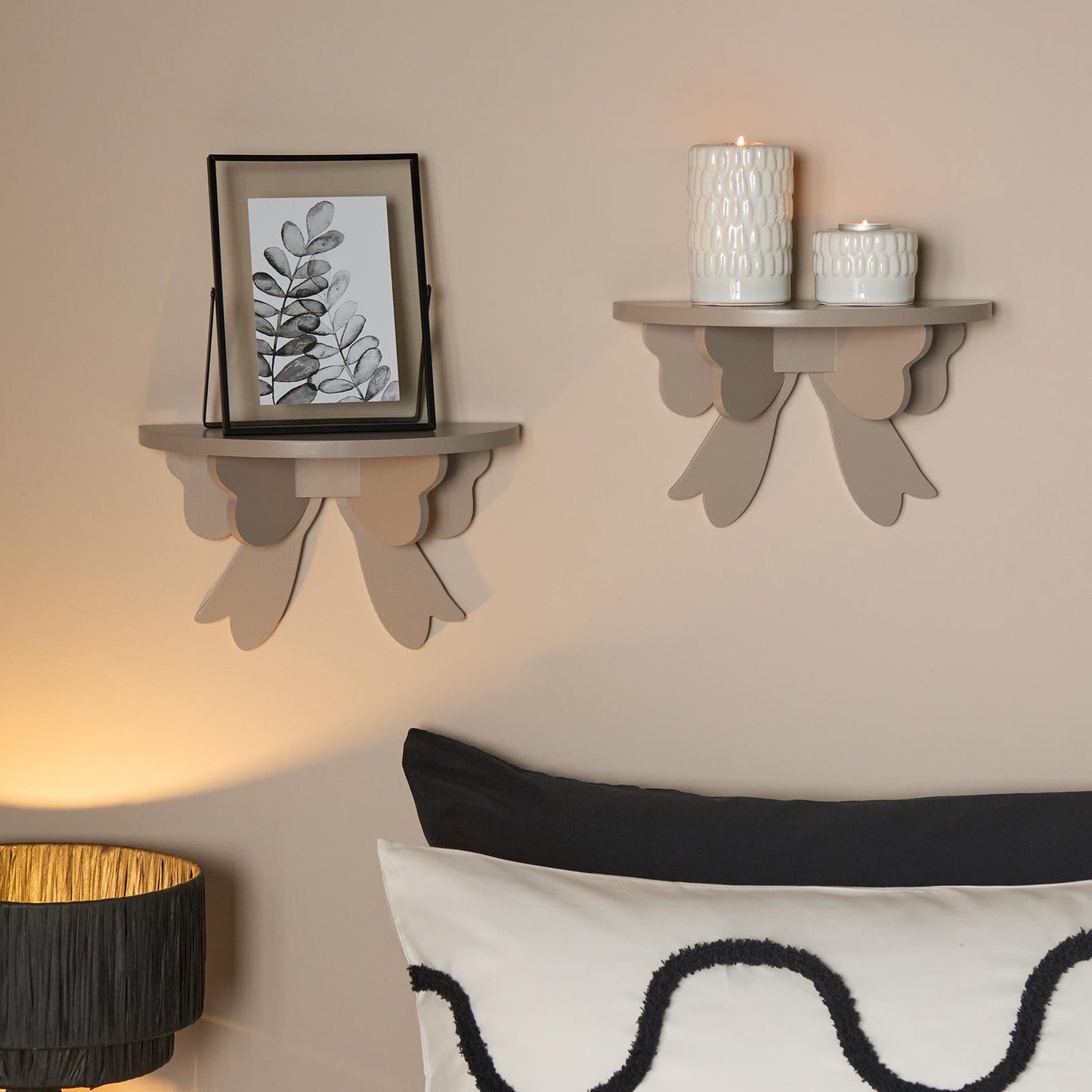 OHS Bow Shelf 2 Pack Novelty Shelving Units Wall Mounted Storage Home Decor