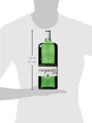 Gordon's Tropical Passionfruit Distilled Gin | 37.5% vol | 70cl | Tropical Passionfruit Flavours with Juniper Notes & Gin Botanicals | Enjoy in a Glass with Tonic