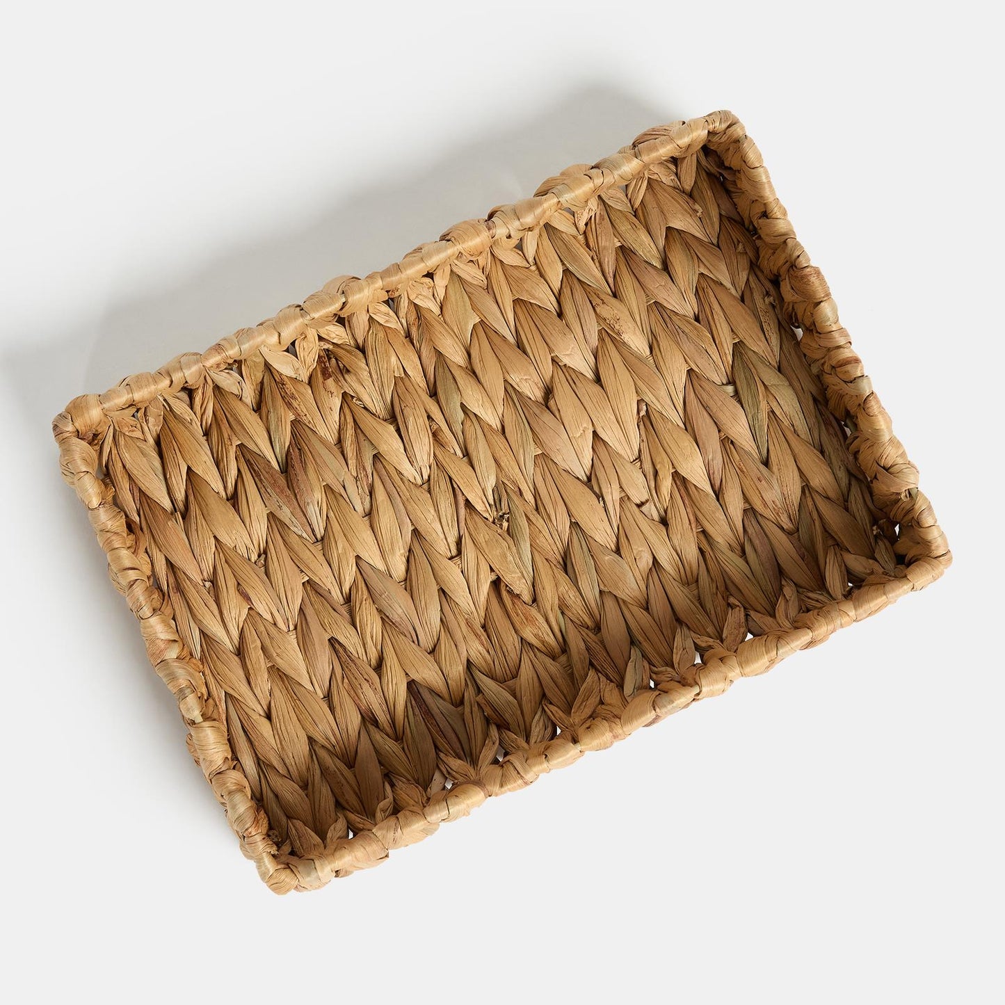 OHS Scallop Seagrass Tray Water Hyacinth Decorative Organiser Storage Basket