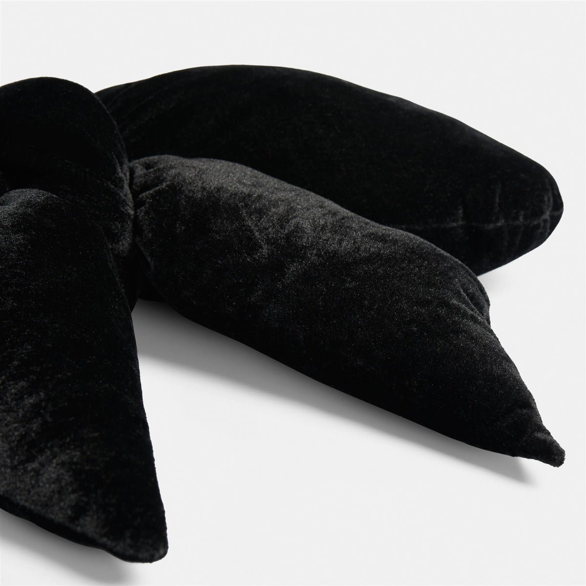 OHS Bow Shaped Cushion Velvet Decorative Filled Scatter Pillow Gift