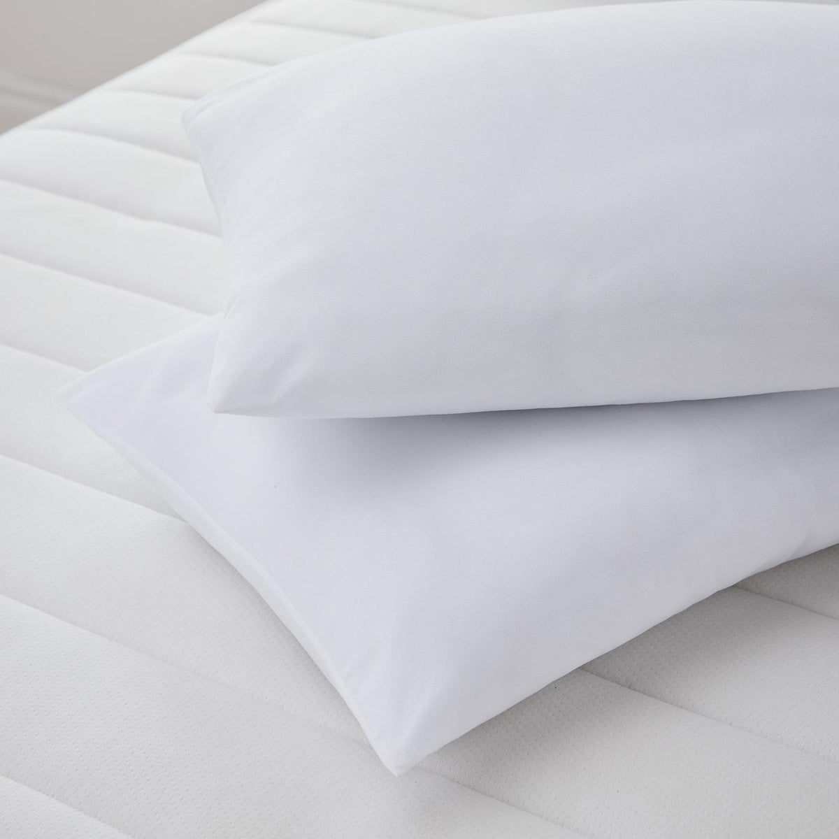 OHS Bounce Back Pillows Soft Touch Medium Support 2/4 Pack Luxury Bed Firm Hotel
