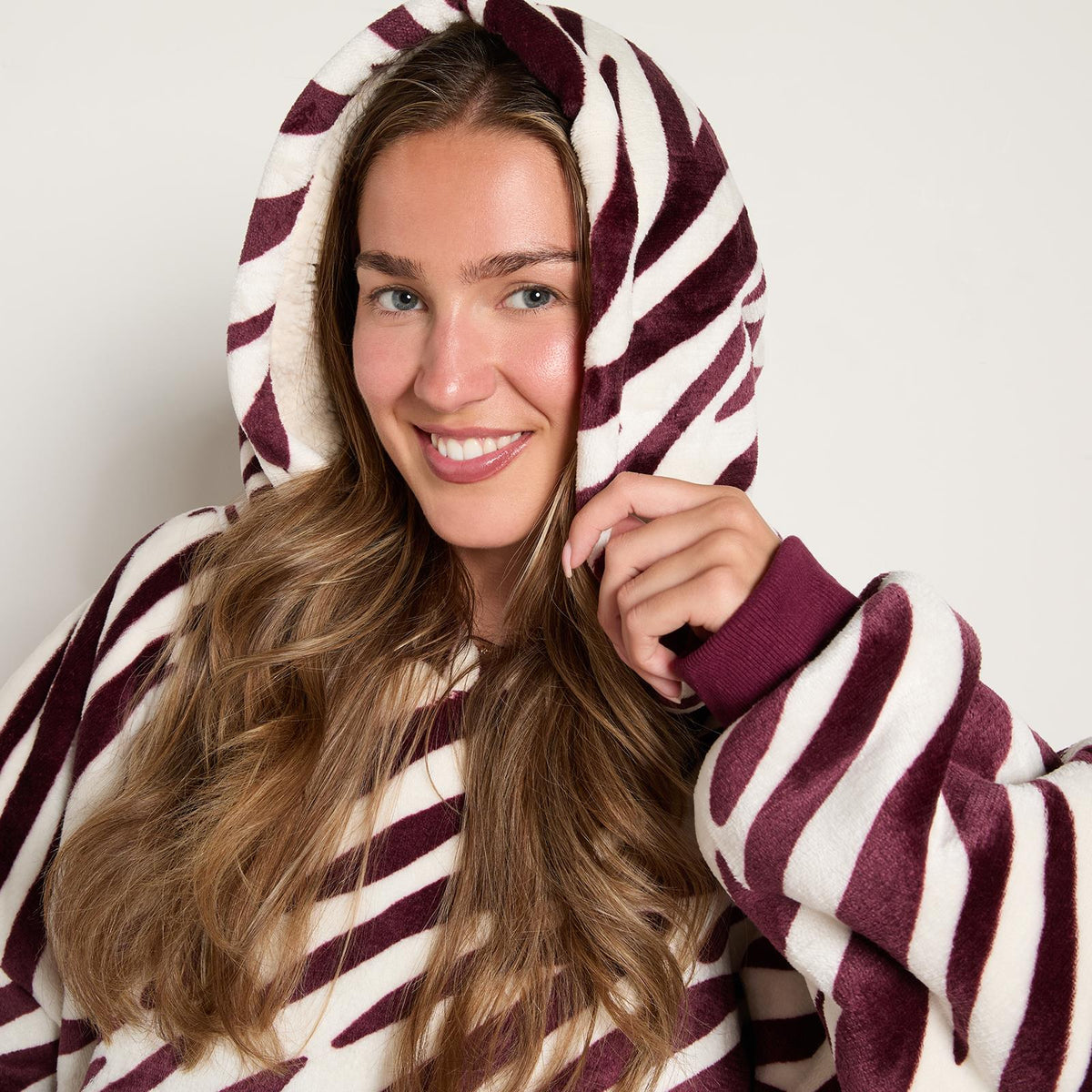 OHS Animal Prints Hoodie Blanket Sherpa Lined Fleece Wearable Throw