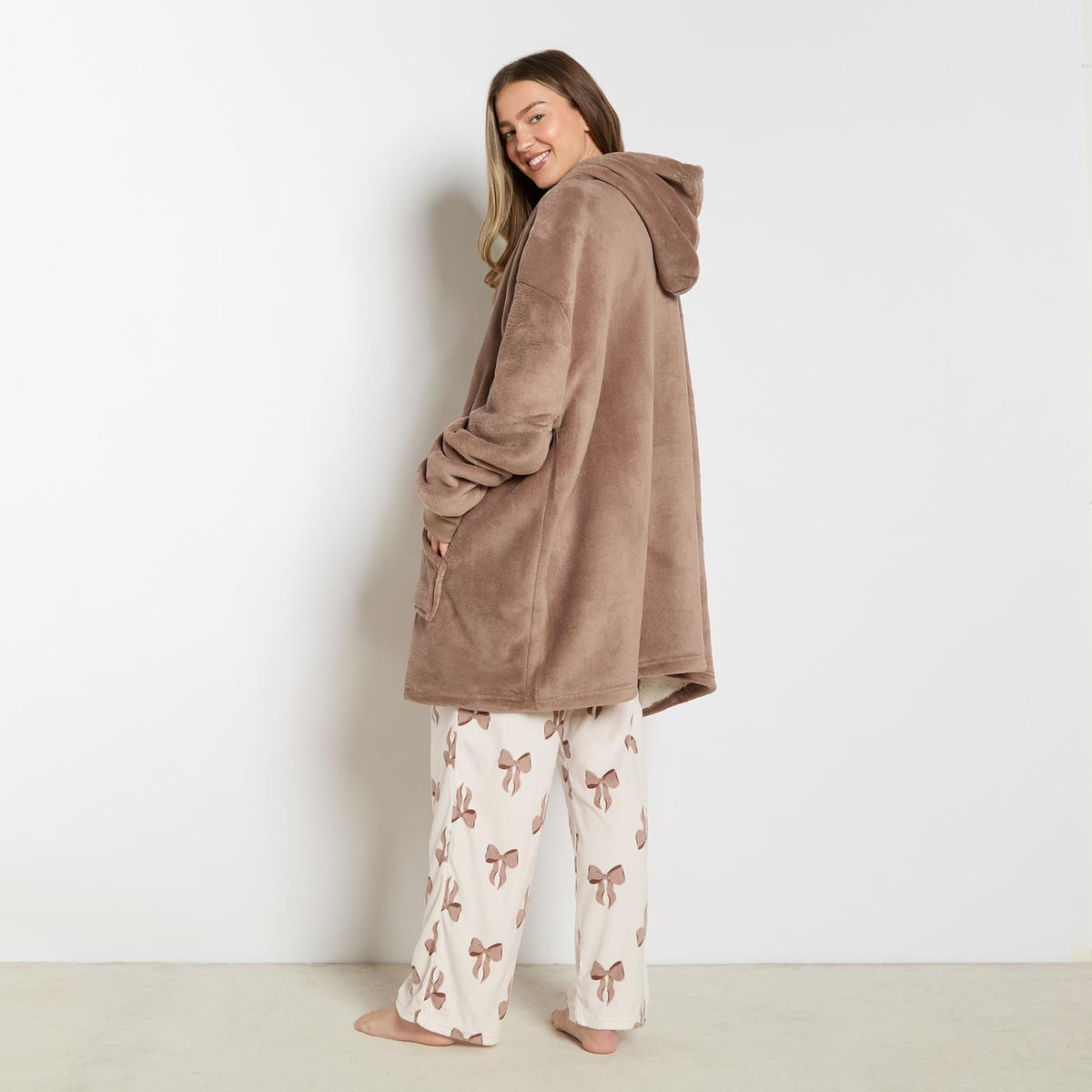 OHS Hoodie Blanket Oversized Ultra Plush Sherpa Giant Big Hooded Sweatshirt
