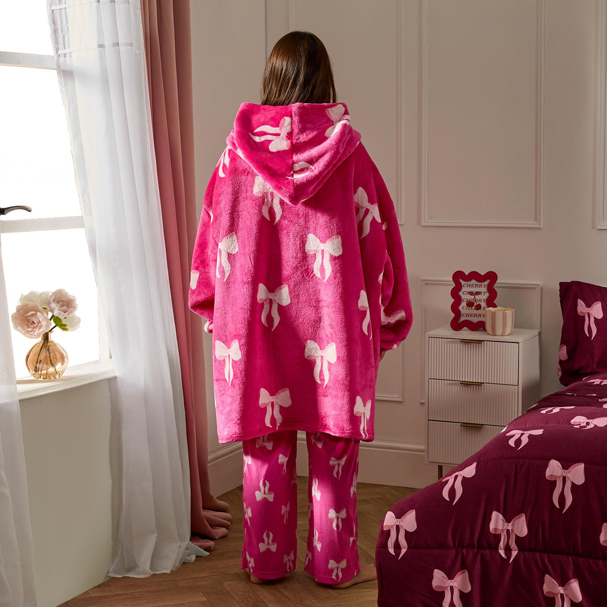 OHS Bows Print Hooded Blanket Adult Kids Sherpa Lined Winter Family Hoodie