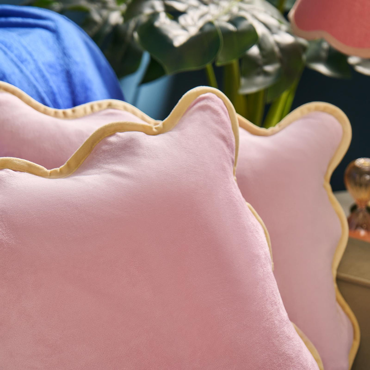 OHS Scallop Edge Cushion Covers Matte Velvet Square Pillowcases Filled Multipack