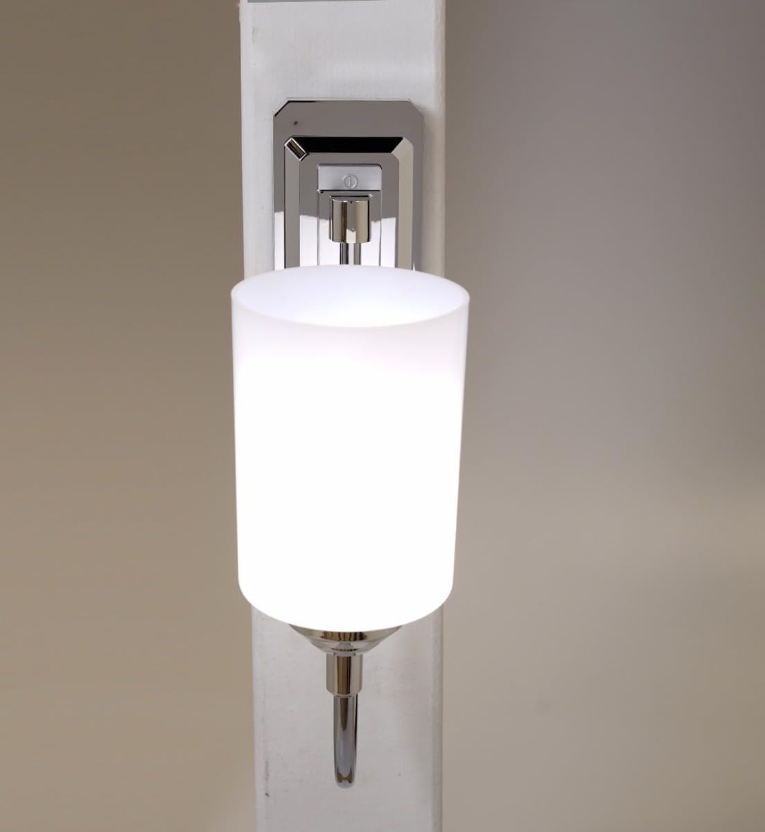 JML Smart Sconce Battery Operated Wall Light with Remote Control