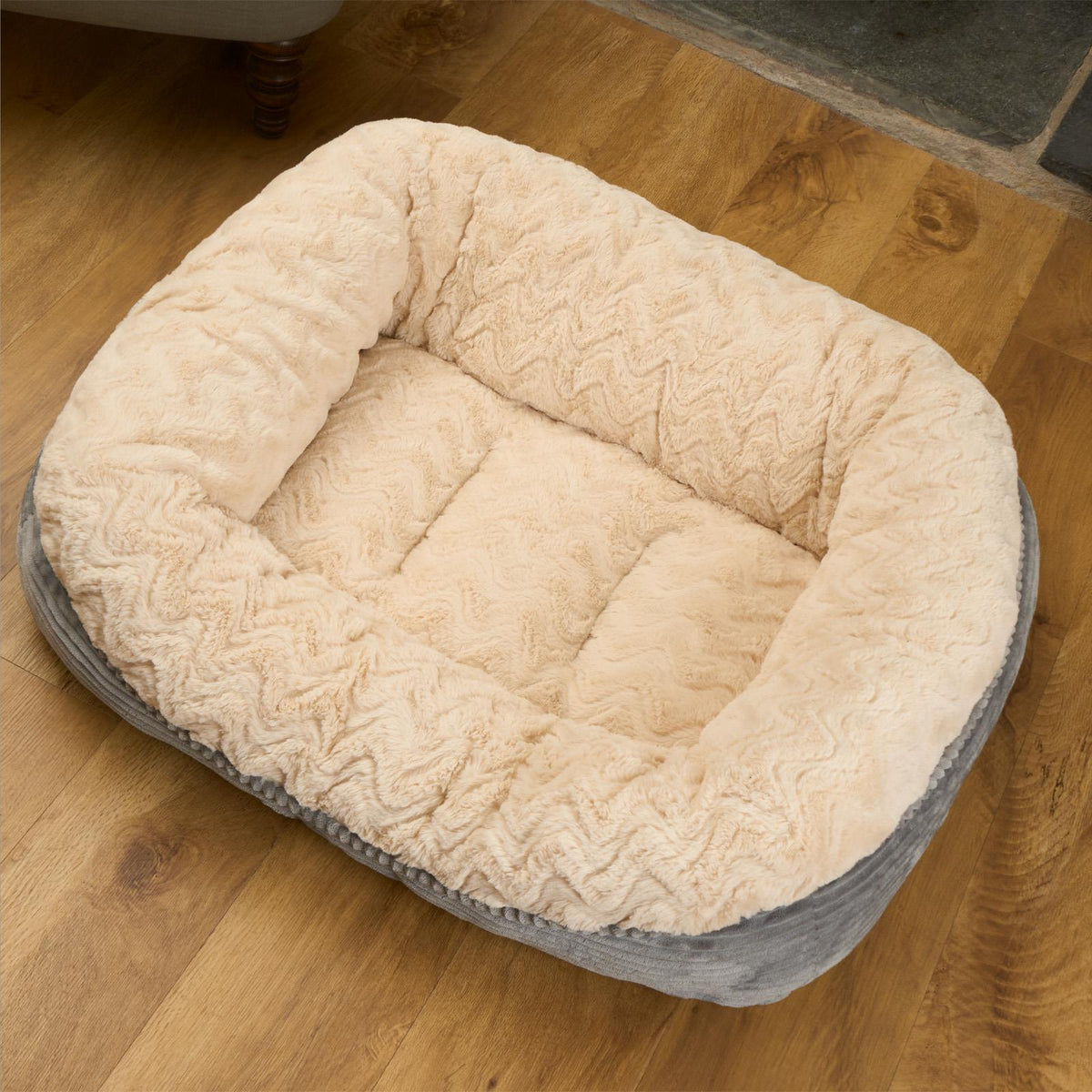Dog Bed Washable Plush Soft Faux Fur Fleece Ribbed Pet Basket Cushion Warm Cosy