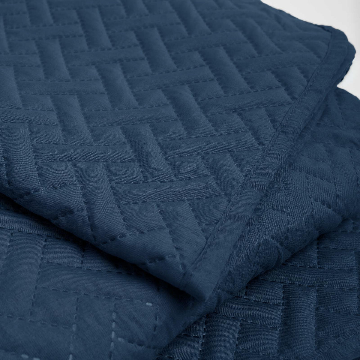 Brentfords Geo Quilted Bedspread Blanket Pinsonic Throw Large Sofa Bed Comforter