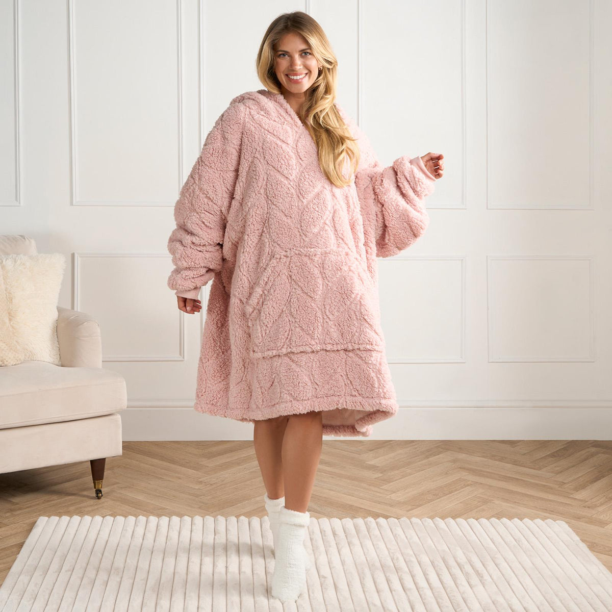 Oversized Hoodie Blanket Giant Fleece Supersoft Braided Jumper Wearable Throw