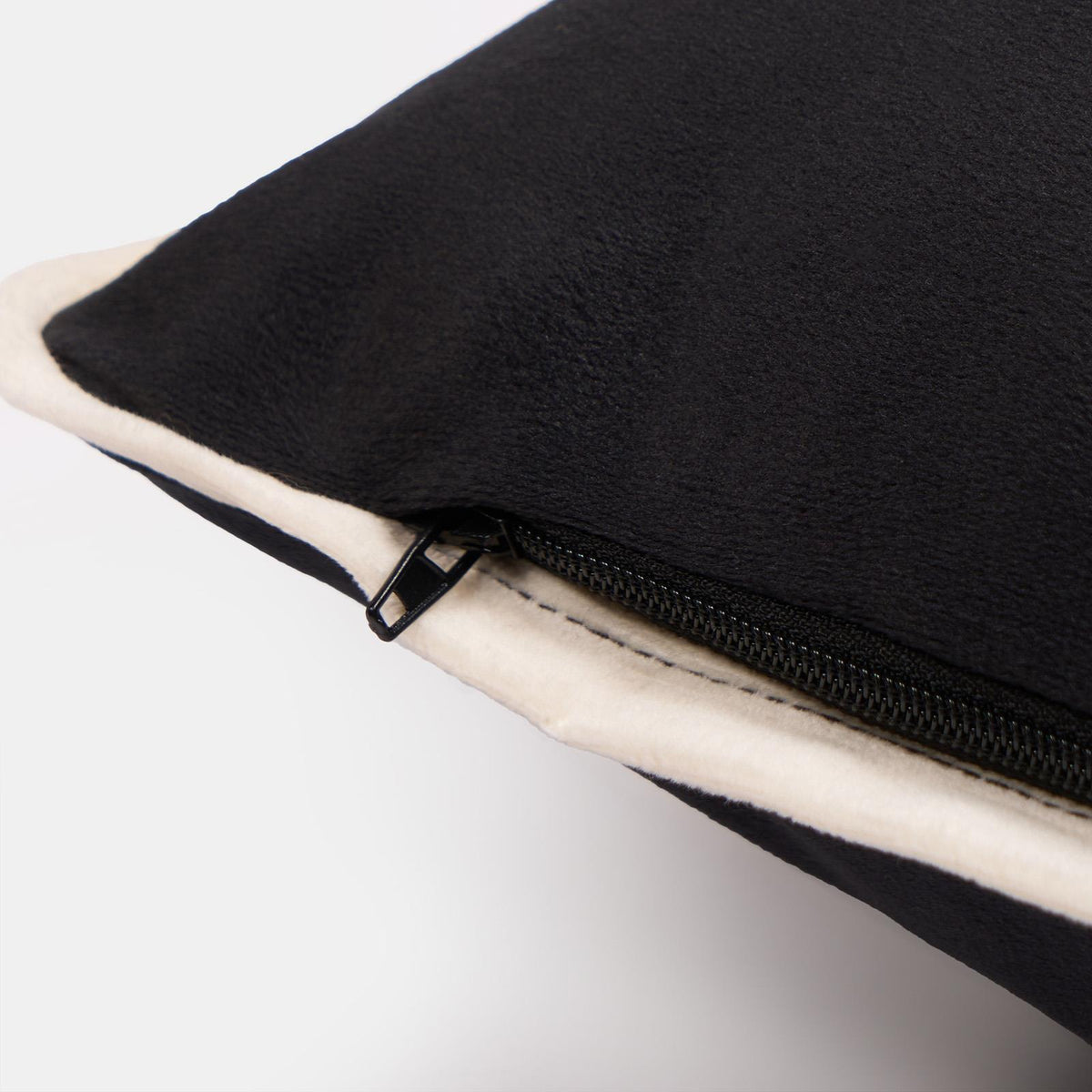 OHS Piped Edge Cushion Covers Matte Velvet Soft Luxury 2/4 Square Pillowcases