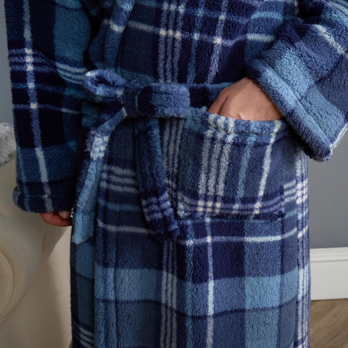 OHS Teddy Dressing Gown Tartan Check Soft Unisex Hooded Xmas Loungewear Robe