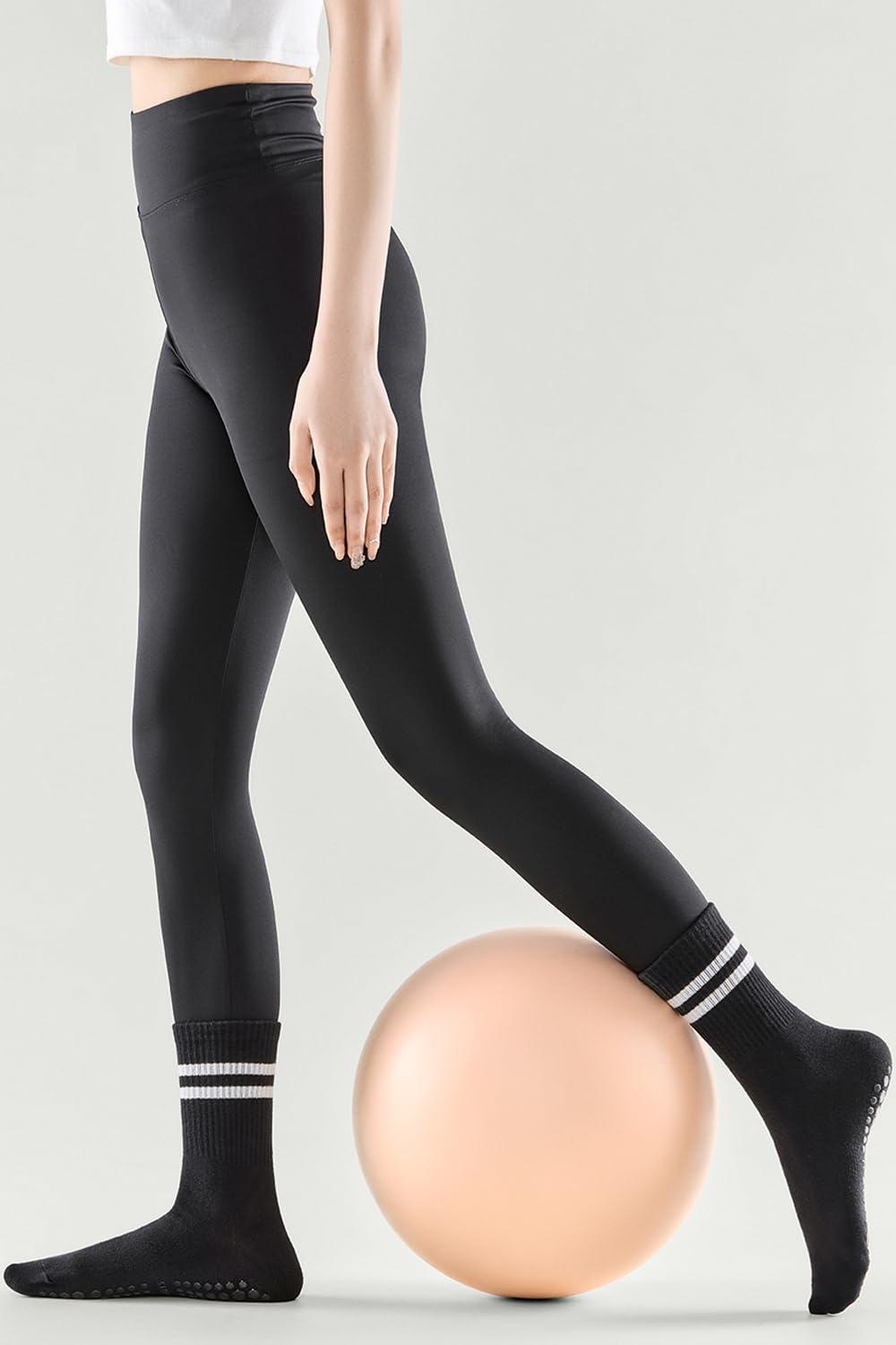 Non Slip Yoga Grip Pilates Socks for Women&Men Anti Slipper Grippy Socks for Ballet, Hospital, Dance, Trampoline, Barre