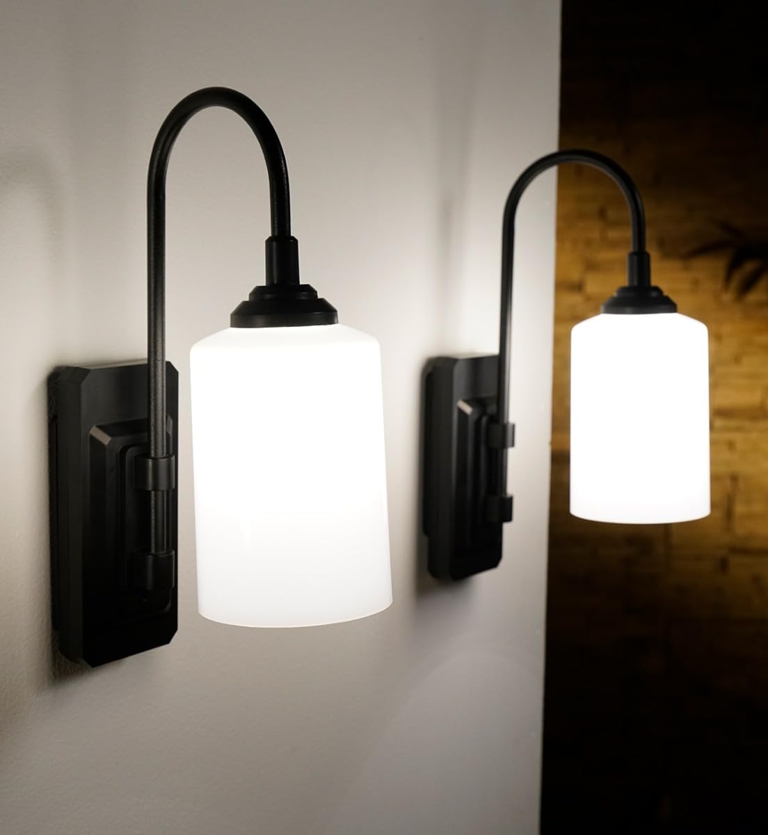 JML Smart Sconce Battery Operated Wall Light with Remote Control
