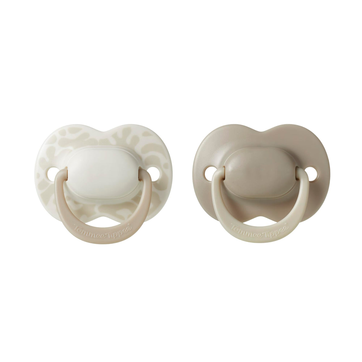 Tommee Tippee Cherry Latex Dummies, 18-36 Months, Pack of 2 Dummiess with 100% Natural Latex baglet