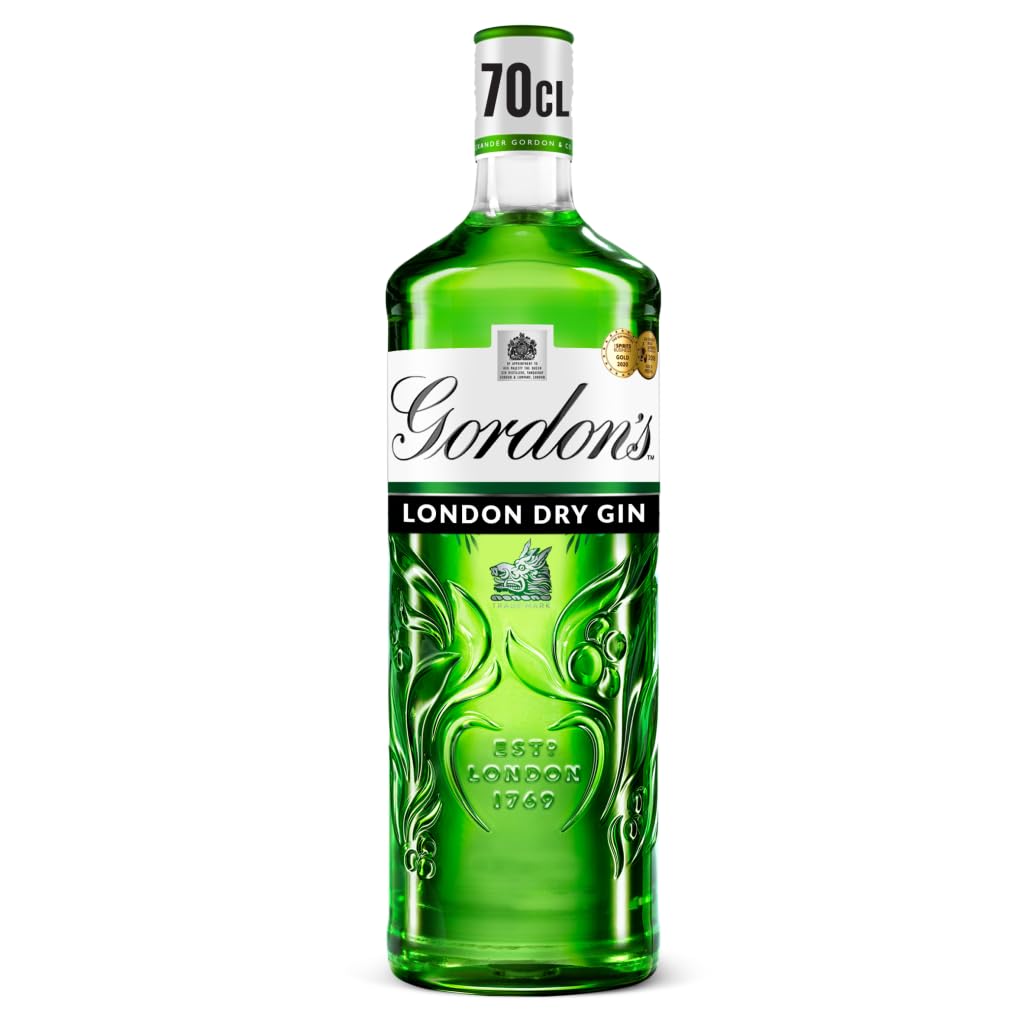 Gordon's Tropical Passionfruit Distilled Gin | 37.5% vol | 70cl | Tropical Passionfruit Flavours with Juniper Notes & Gin Botanicals | Enjoy in a Glass with Tonic
