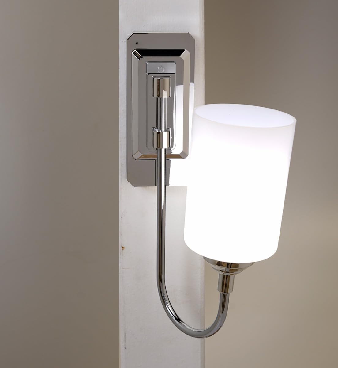JML Smart Sconce Battery Operated Wall Light with Remote Control
