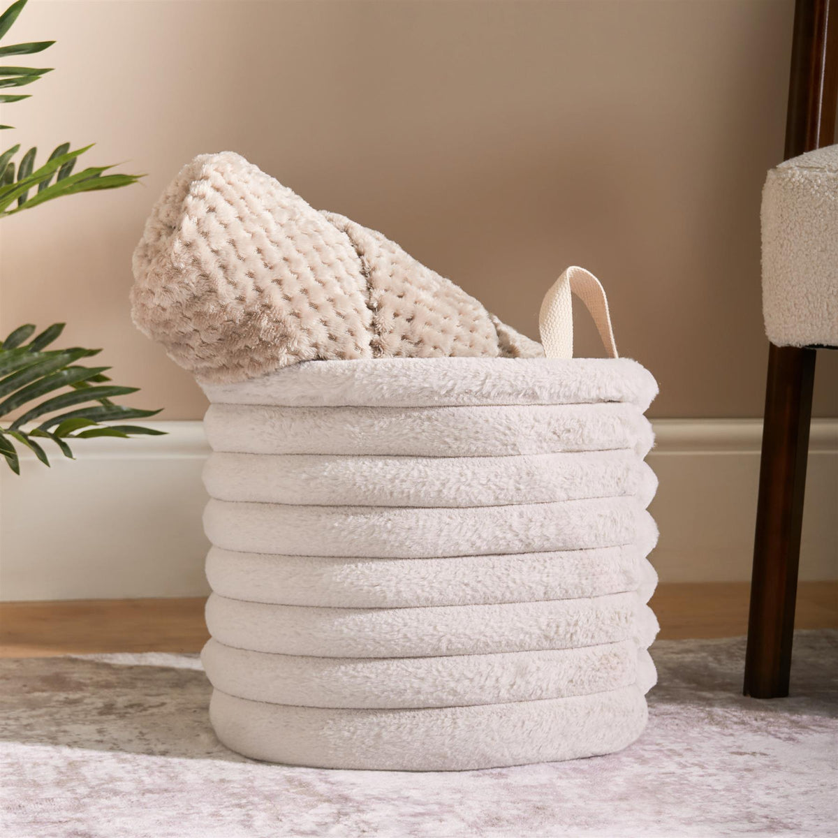 OHS Ribbed Storage Basket with Handles Faux Fur Compact Bucket Organiser