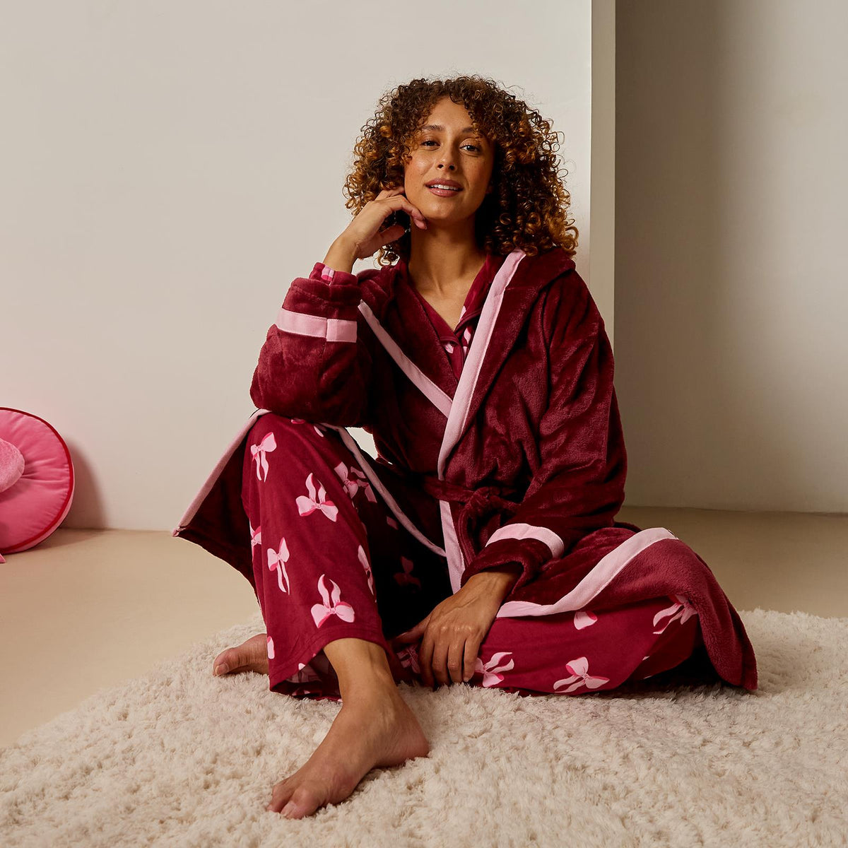 OHS Piped Edge Dressing Gown Flannel Fleece Winter Loungewear Hooded Bathrobe