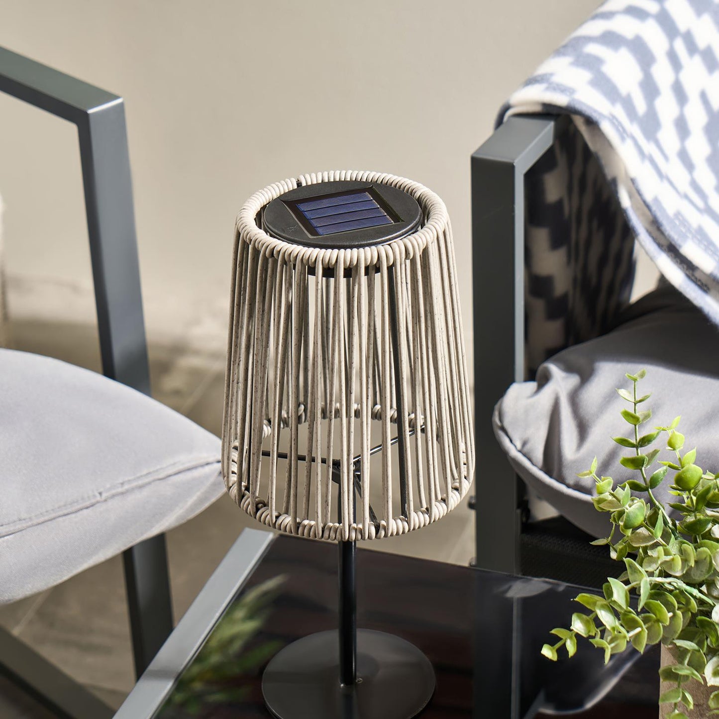 OHS Solar Table Lamp Rattan Cordless Outdoor Garden Light Dusk Sensor