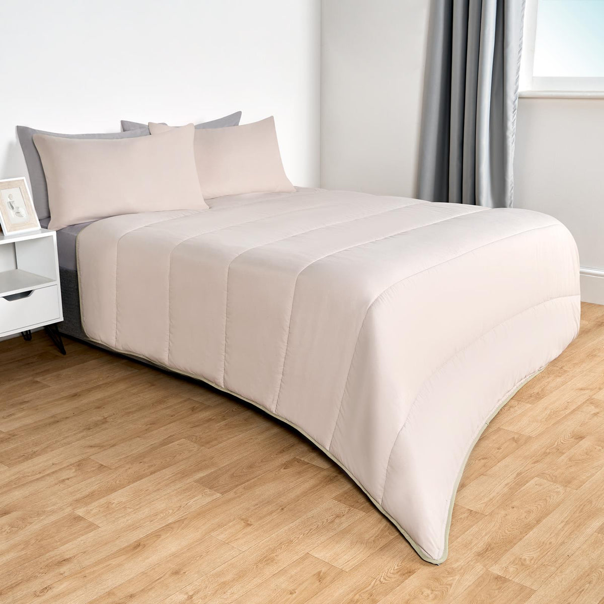 OHS Coverless Duvet & Pillowcase 10.5 Tog Bedding Set Easy Care Reversible