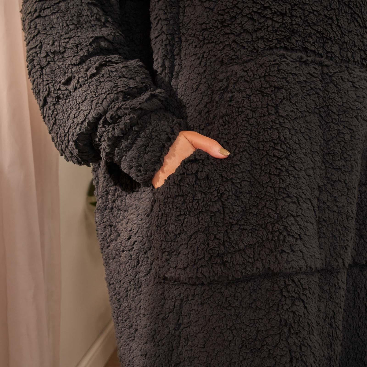 Brentfords Extra Long Blanket Hoodie Oversized Teddy Fleece Sweatshirt Adult NEW