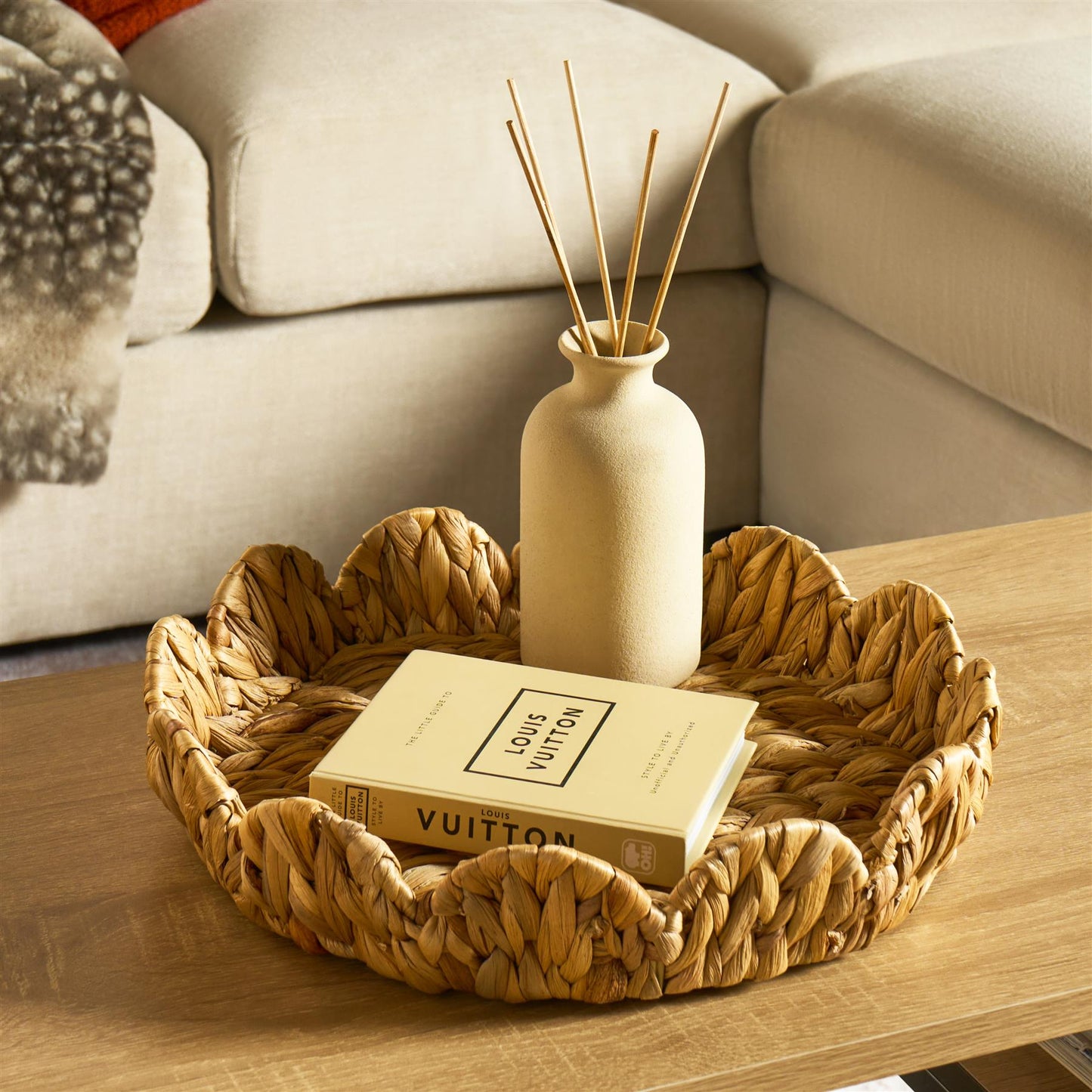 OHS Scallop Seagrass Tray Water Hyacinth Decorative Organiser Storage Basket